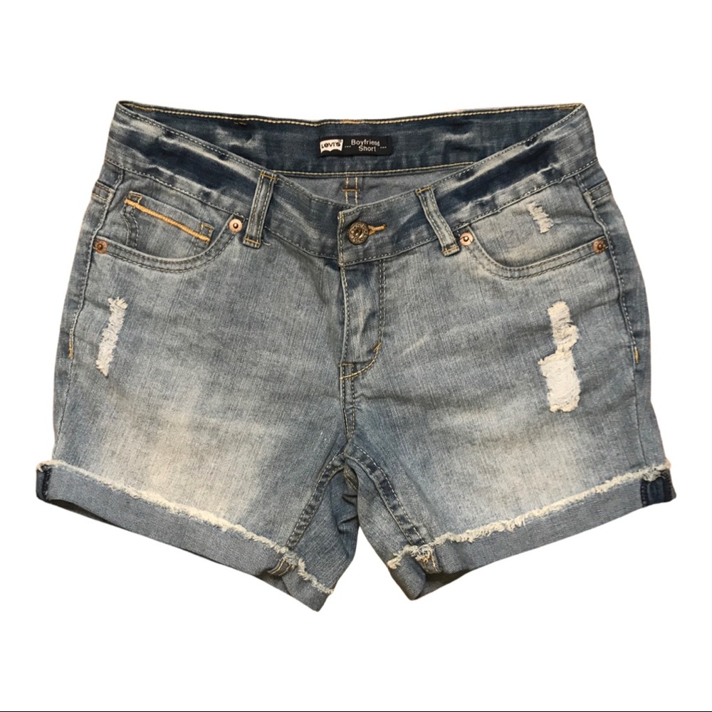 Levi’s jean, denim light wash, Boyfriend Shorts,16